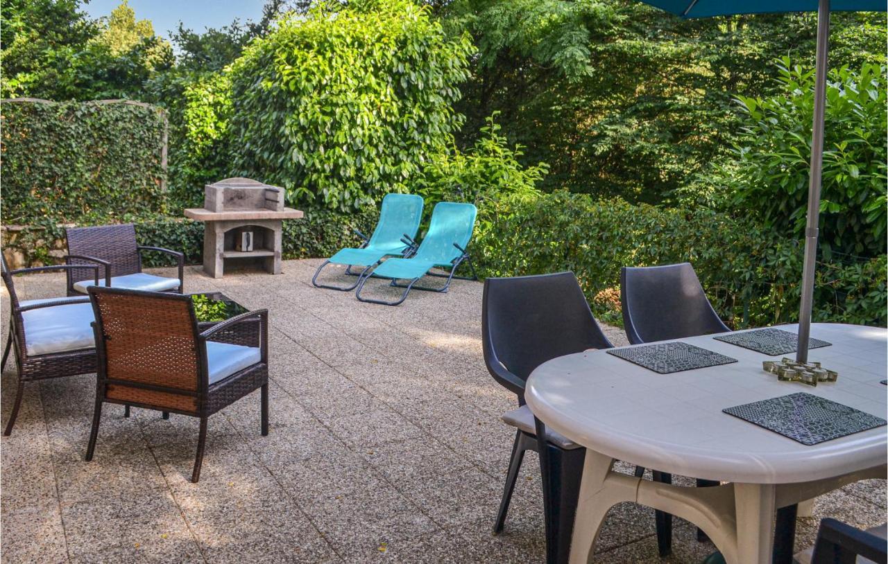 2 Bedroom Nice Home In Vitrac Vitrac  Exterior photo